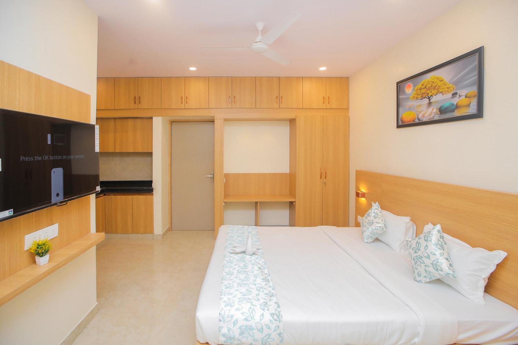 ウダイプル Chitrakoot Residencyアパートホテル エクステリア 写真